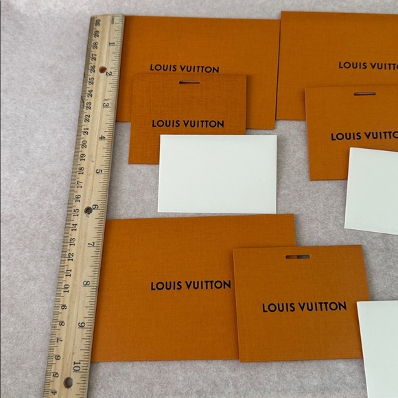 Louis Vuitton Note Cards and Receipt Holders Set - Picture 2 of 6
